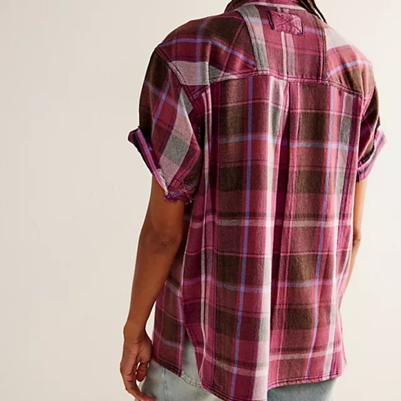 NWT…We the Free Vintage Crush Plaid Shirt purple combo. Size Medium - Picture 2 of 4